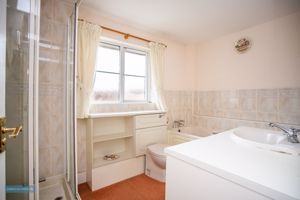 En-suite Shower Room- click for photo gallery